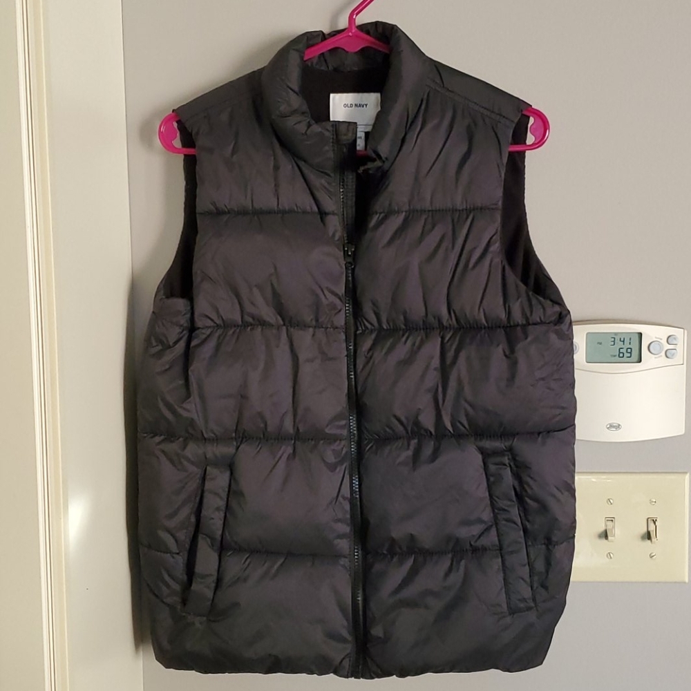 Old Navy Boys Puffer Vest, Black - XL